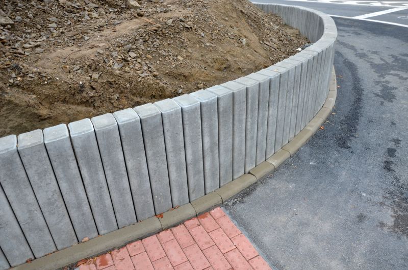 Concrete Retaining Walls Construction